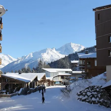 Christiana 406 Cles Blanches Courchevel Apartment *